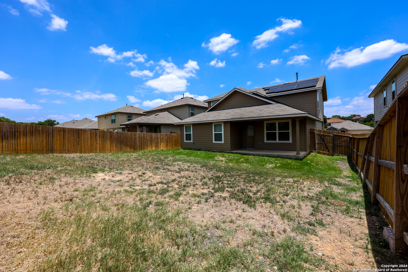 6407 Kendall Cove Converse TX 78109