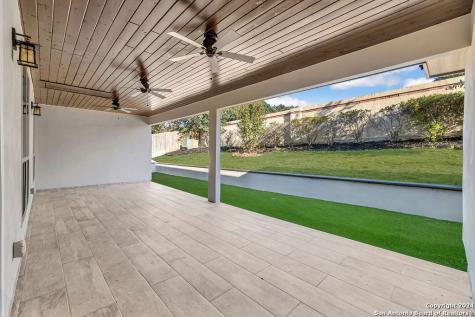 1303 Summerfield San Antonio TX 78258
