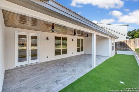 1303 Summerfield San Antonio TX 78258