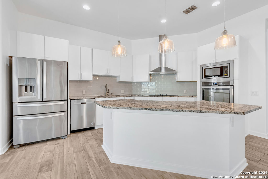 1303 Summerfield San Antonio TX 78258