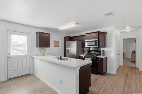 5938 Autumn Palms San Antonio TX 78242