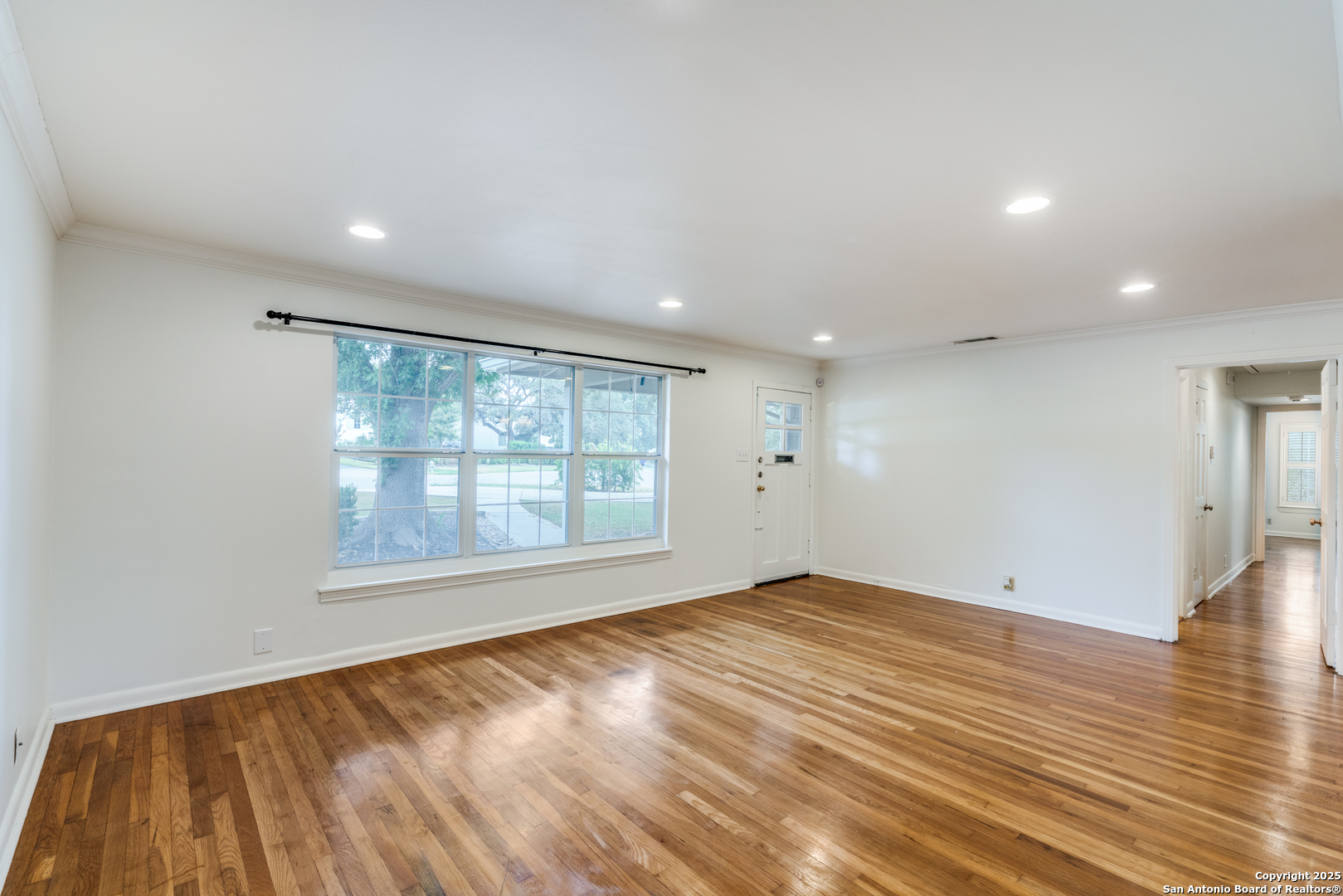 100 Seford Drive Terrell Hills TX 78209