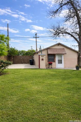 810 Haggin Street San Antonio TX 78210