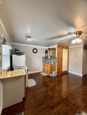 810 Haggin Street San Antonio TX 78210