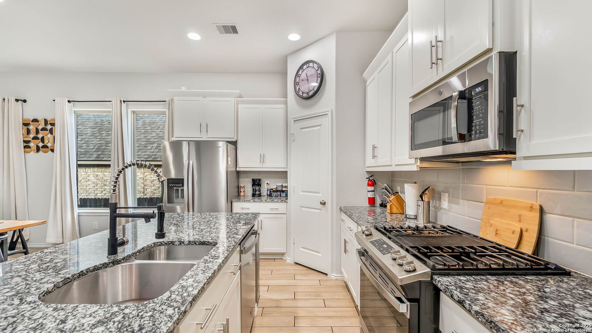 2105 Elysian San Antonio TX 78253