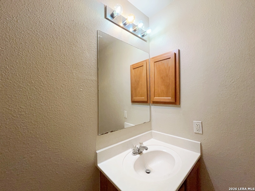 101 Willow Hill Cibolo TX 78108