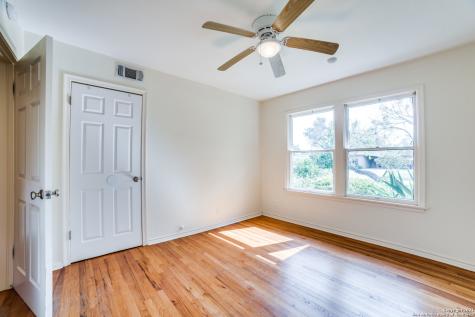 1149 Garraty Road San Antonio TX 78209