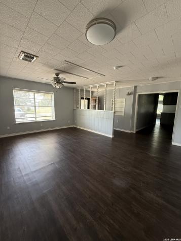 718 W Elwood Street Falls City TX 78113