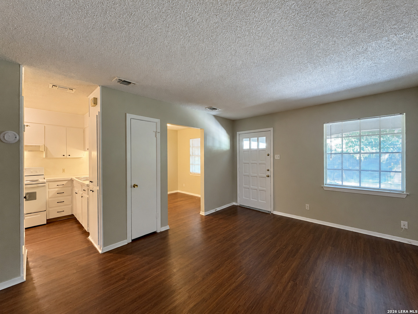 311 E San Antonio Avenue Boerne TX 78006
