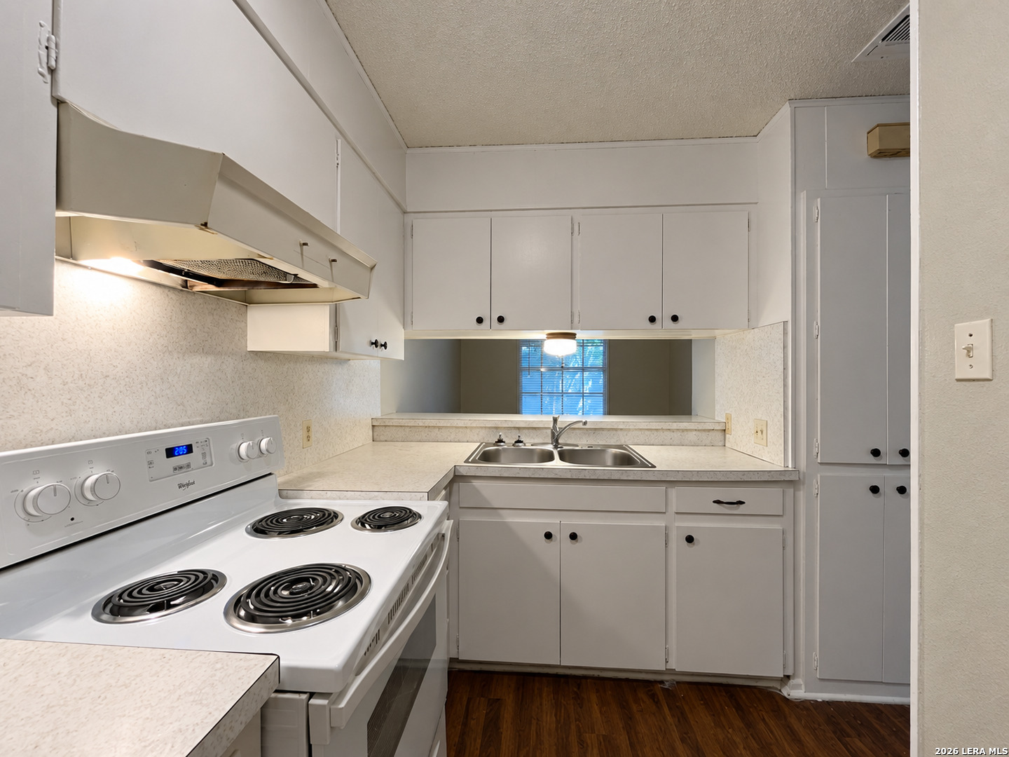 311 E San Antonio Avenue Boerne TX 78006