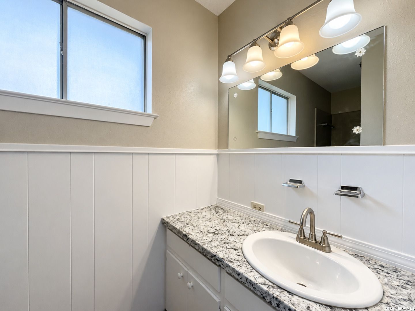 311 E San Antonio Avenue Boerne TX 78006