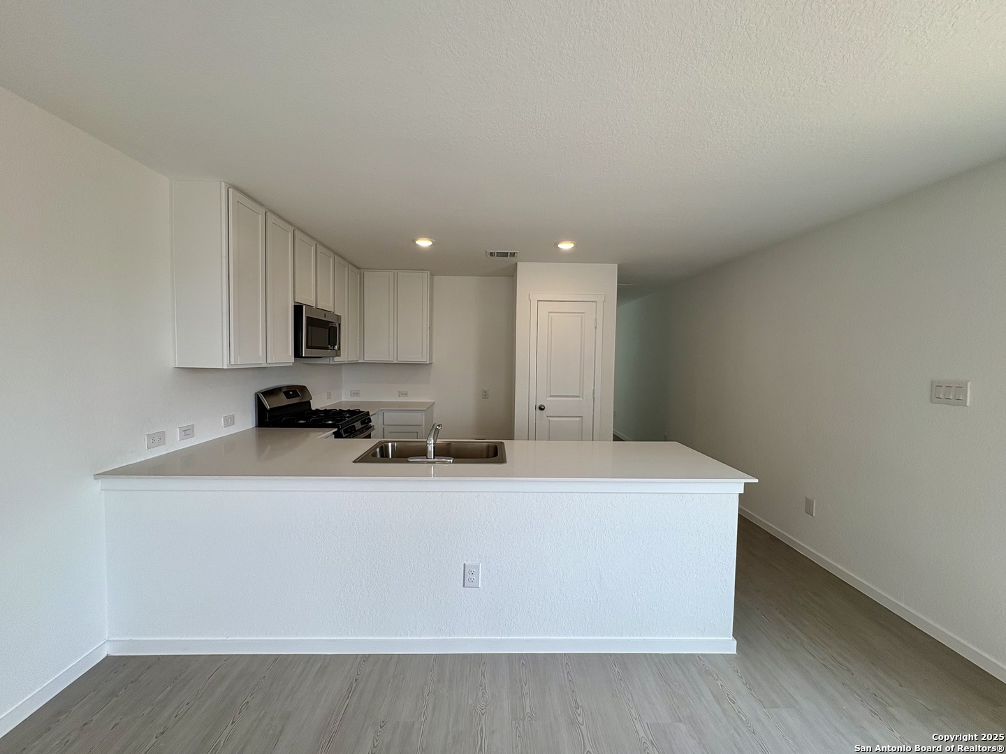 1503 Silver Creek New Braunfels TX 78130