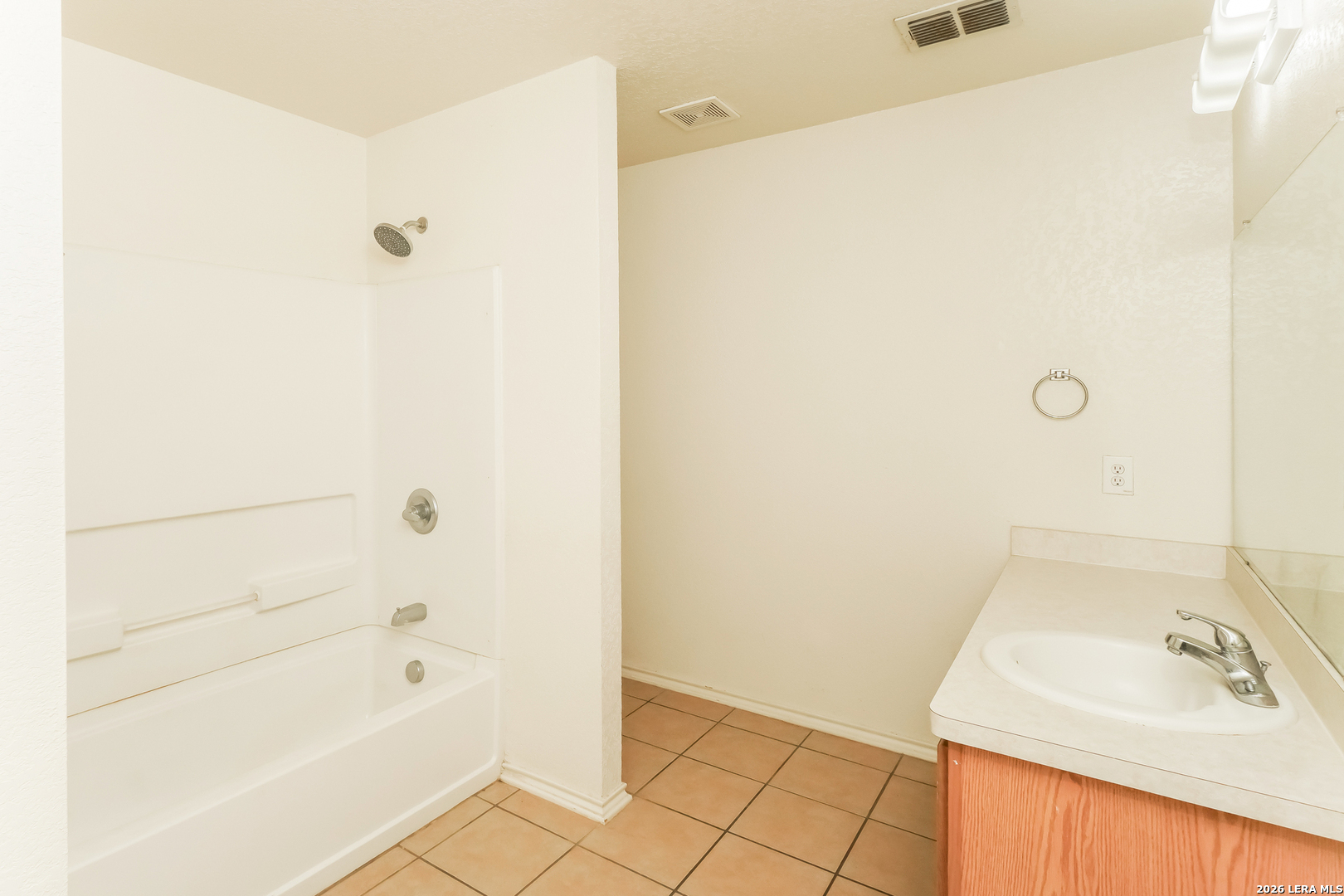 5915 Iris San Antonio TX 78218
