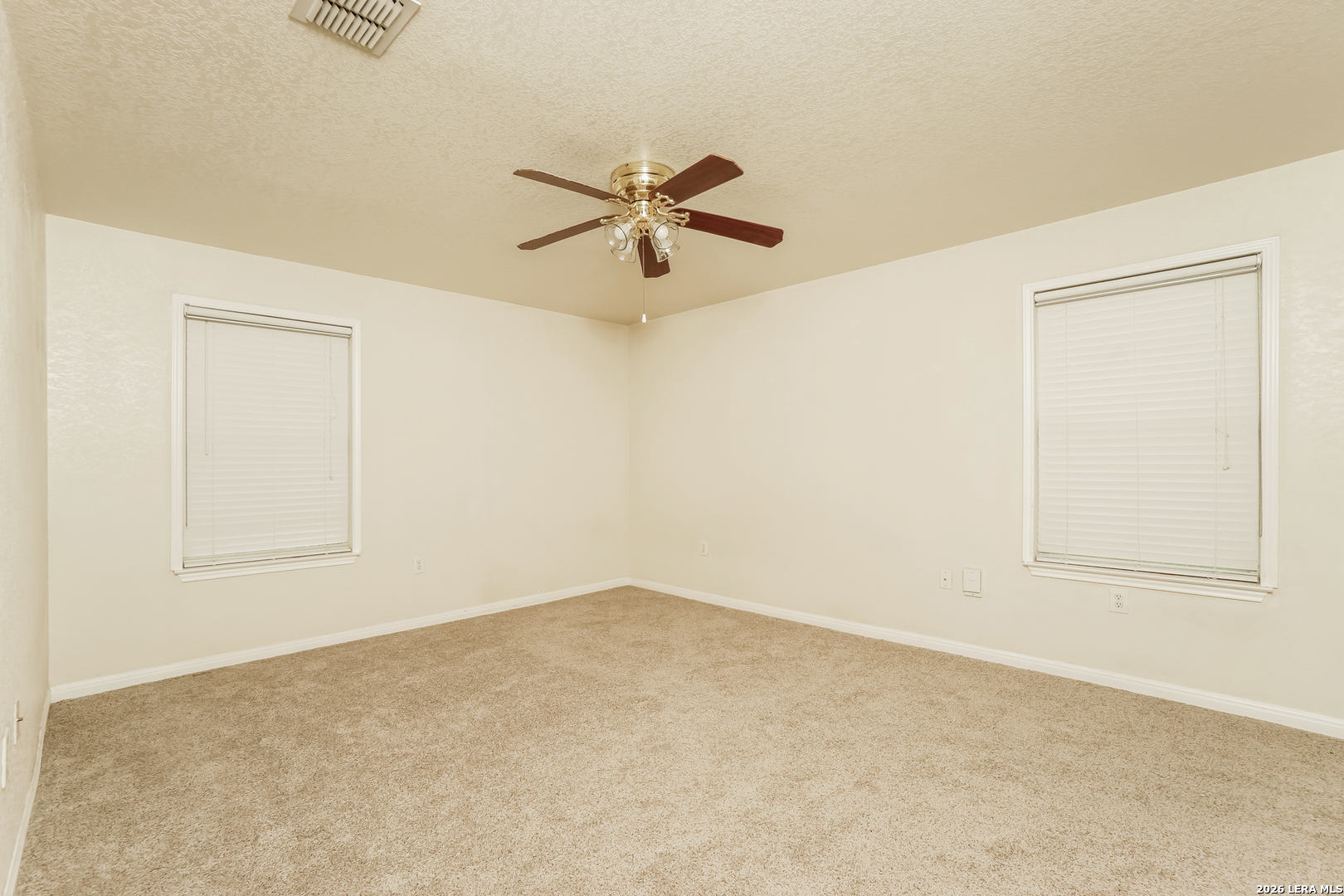 5915 Iris San Antonio TX 78218