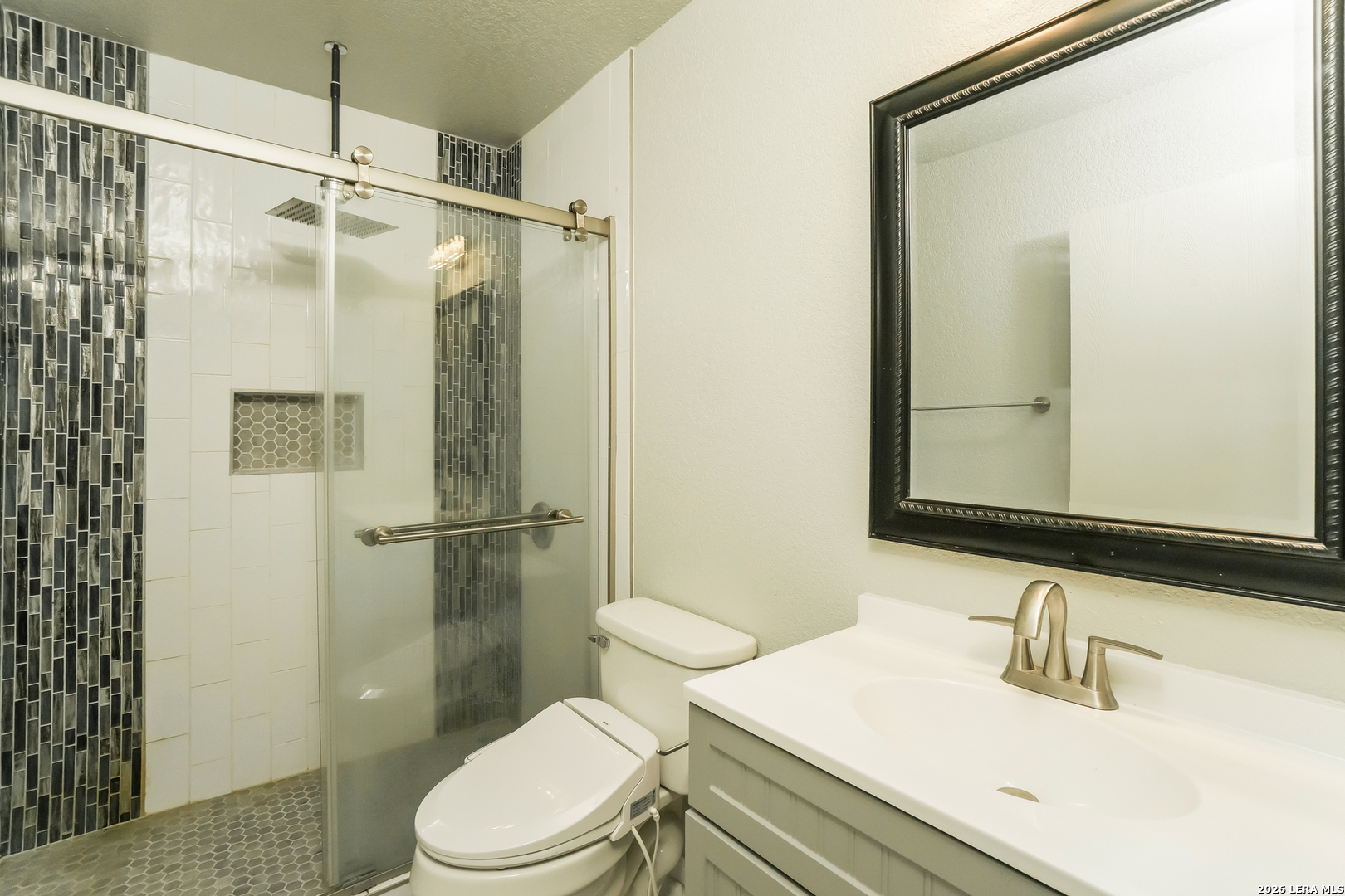 5915 Iris San Antonio TX 78218