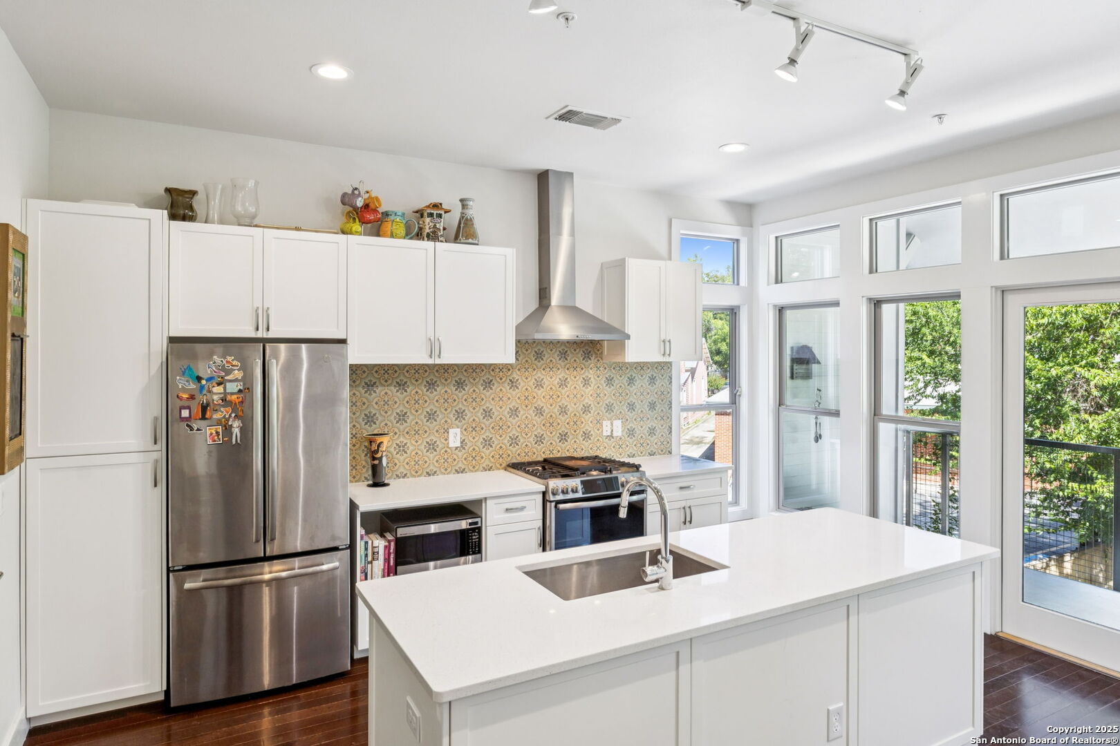135 Cedar Street San Antonio TX 78210