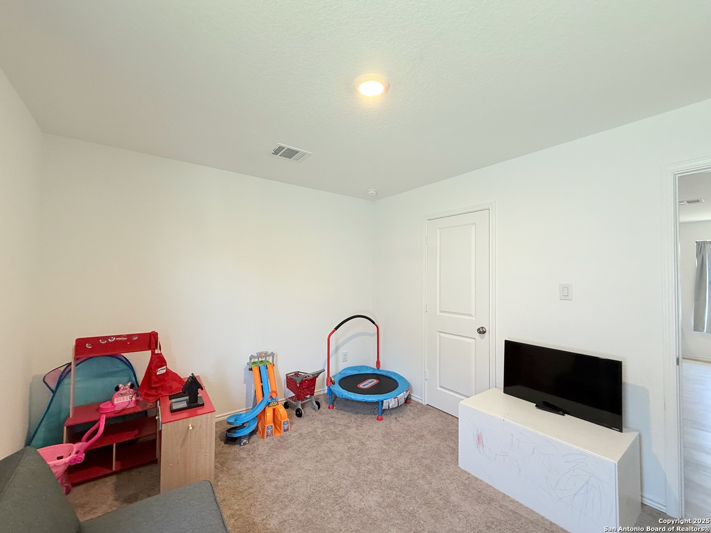 8439 Violet Sapphire San Antonio TX 78263