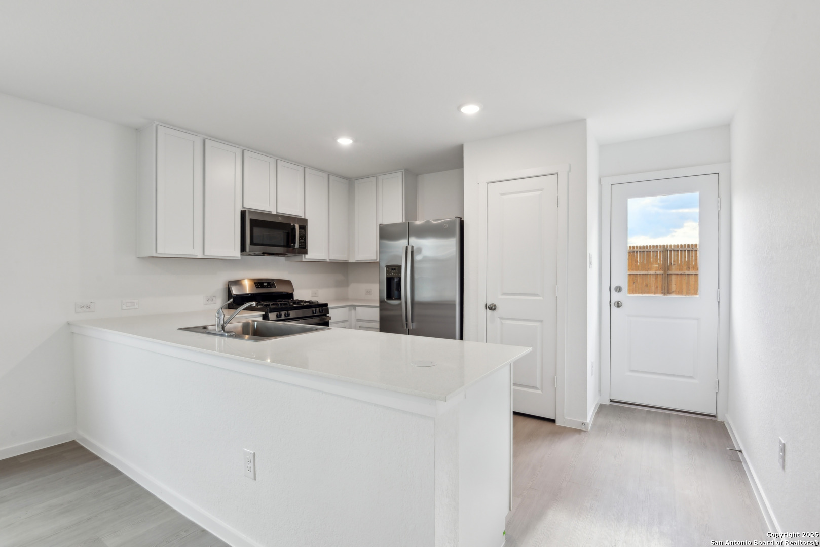 7402 Brownleaf Drive San Antonio TX 78227