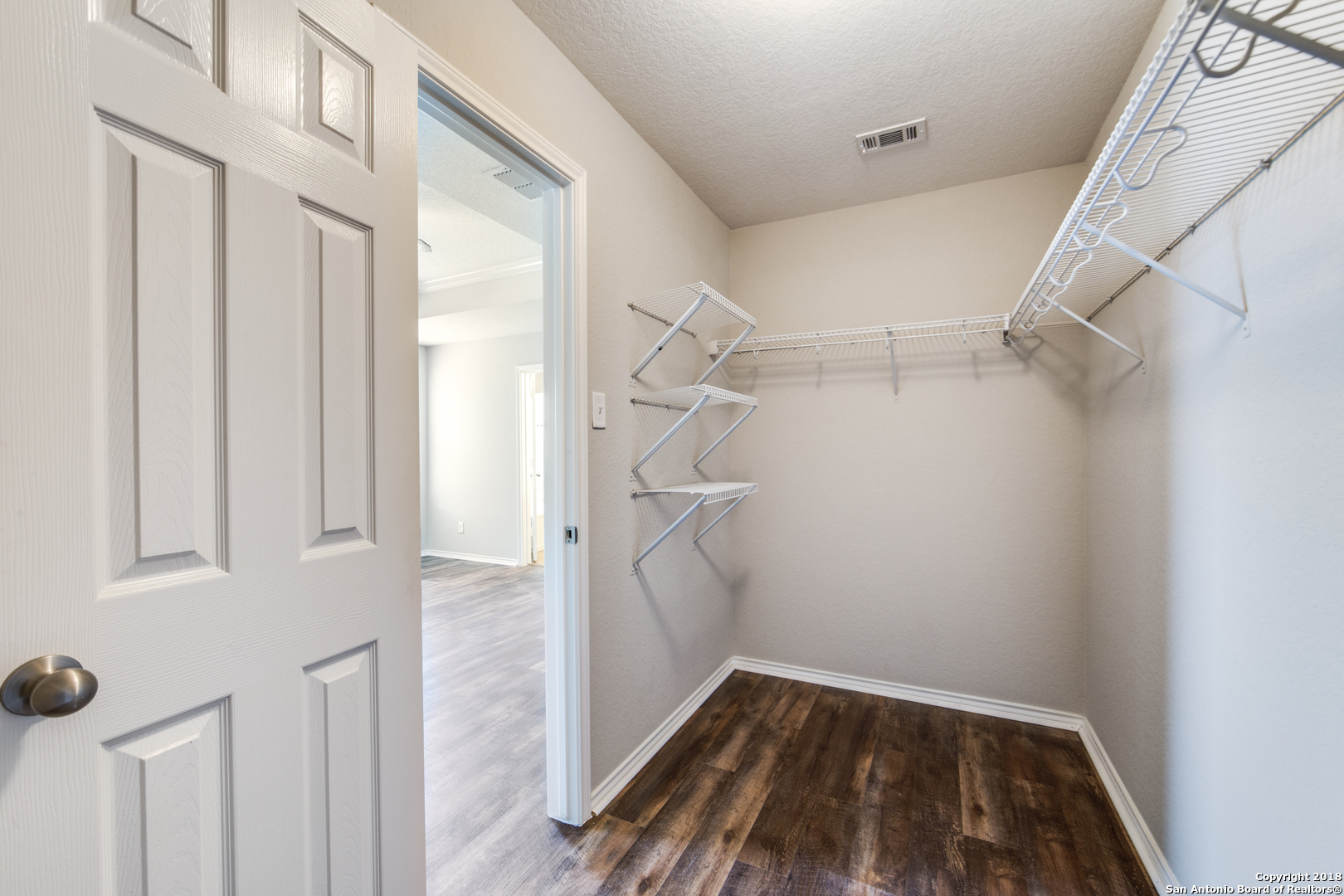 308 Lonestar Gait Selma TX 78154