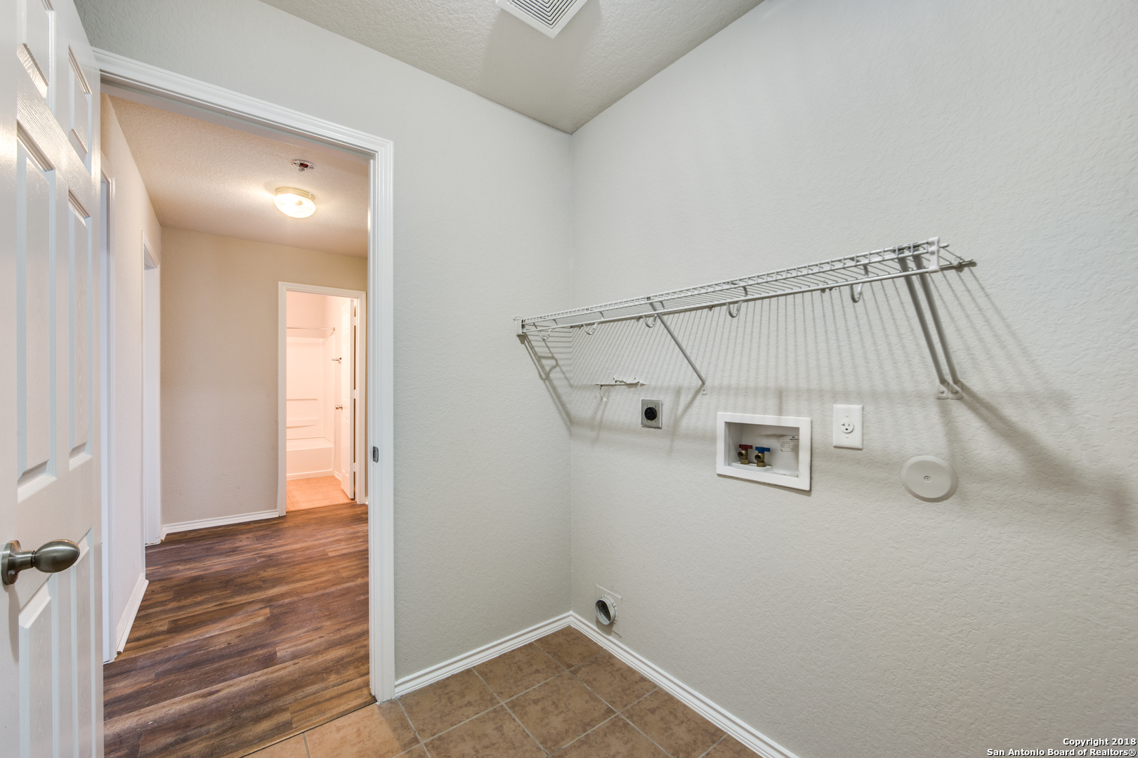 308 Lonestar Gait Selma TX 78154