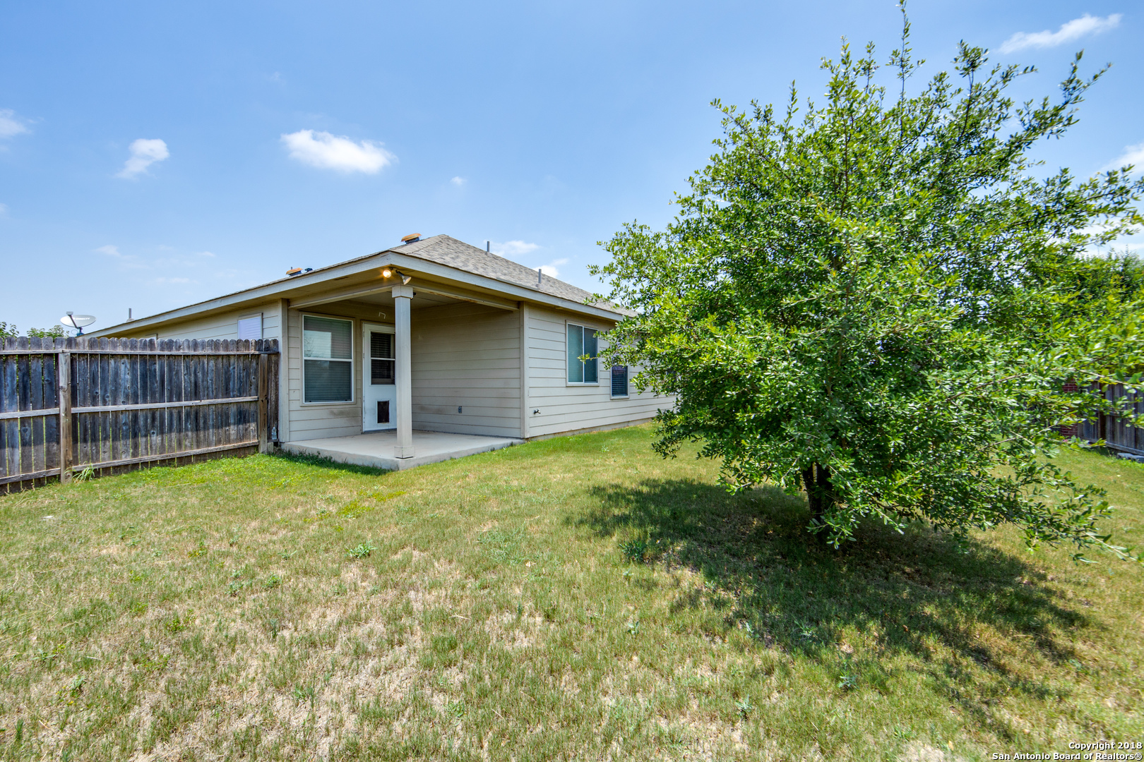 308 Lonestar Gait Selma TX 78154