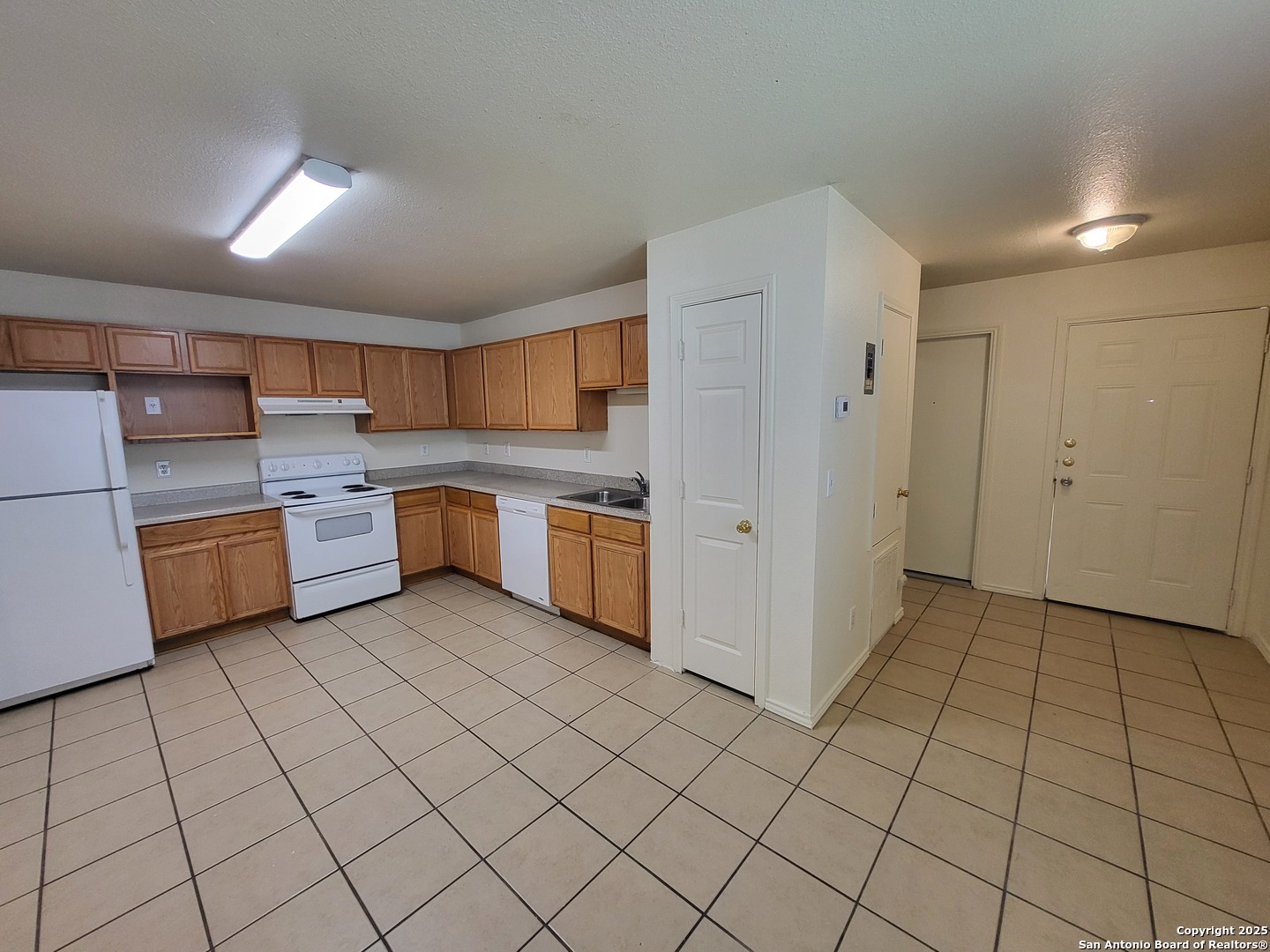 8024 Maverick Climb San Antonio TX 78250