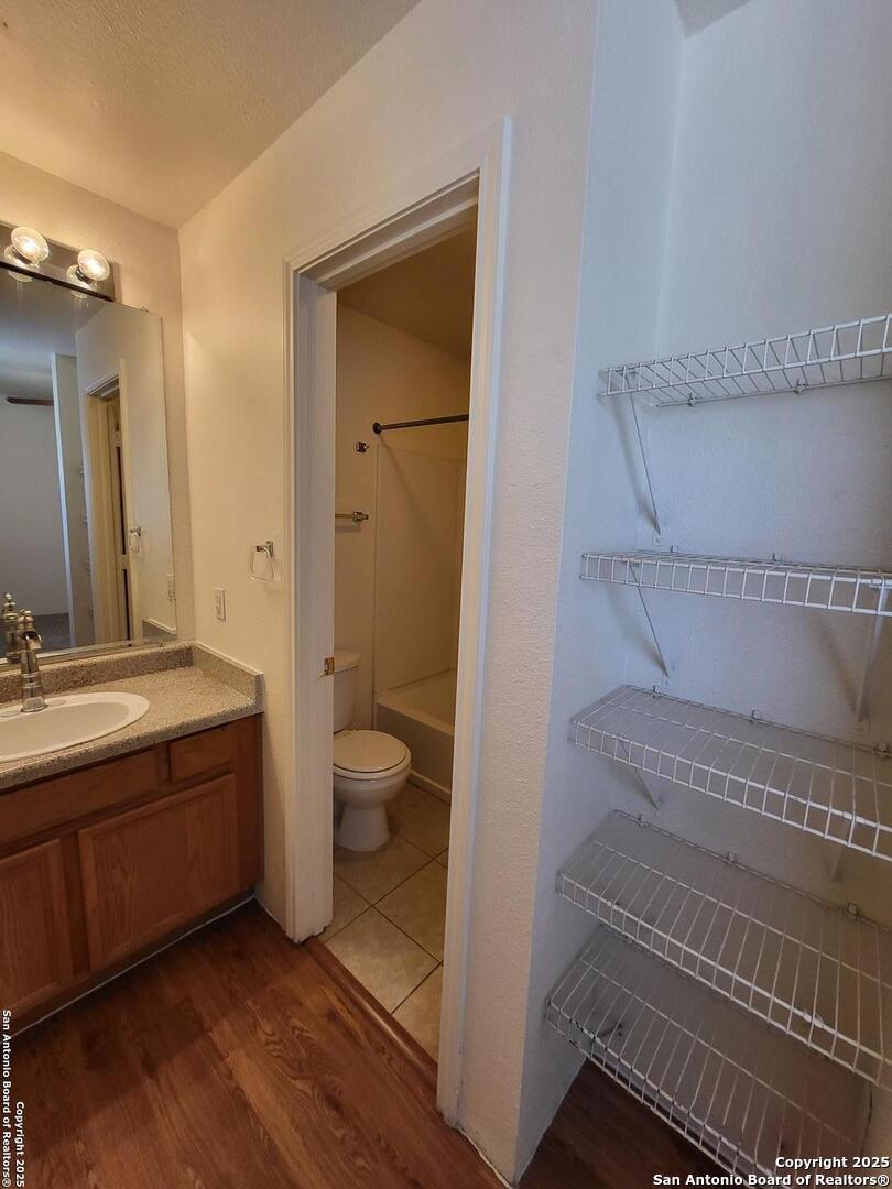 8024 Maverick Climb San Antonio TX 78250