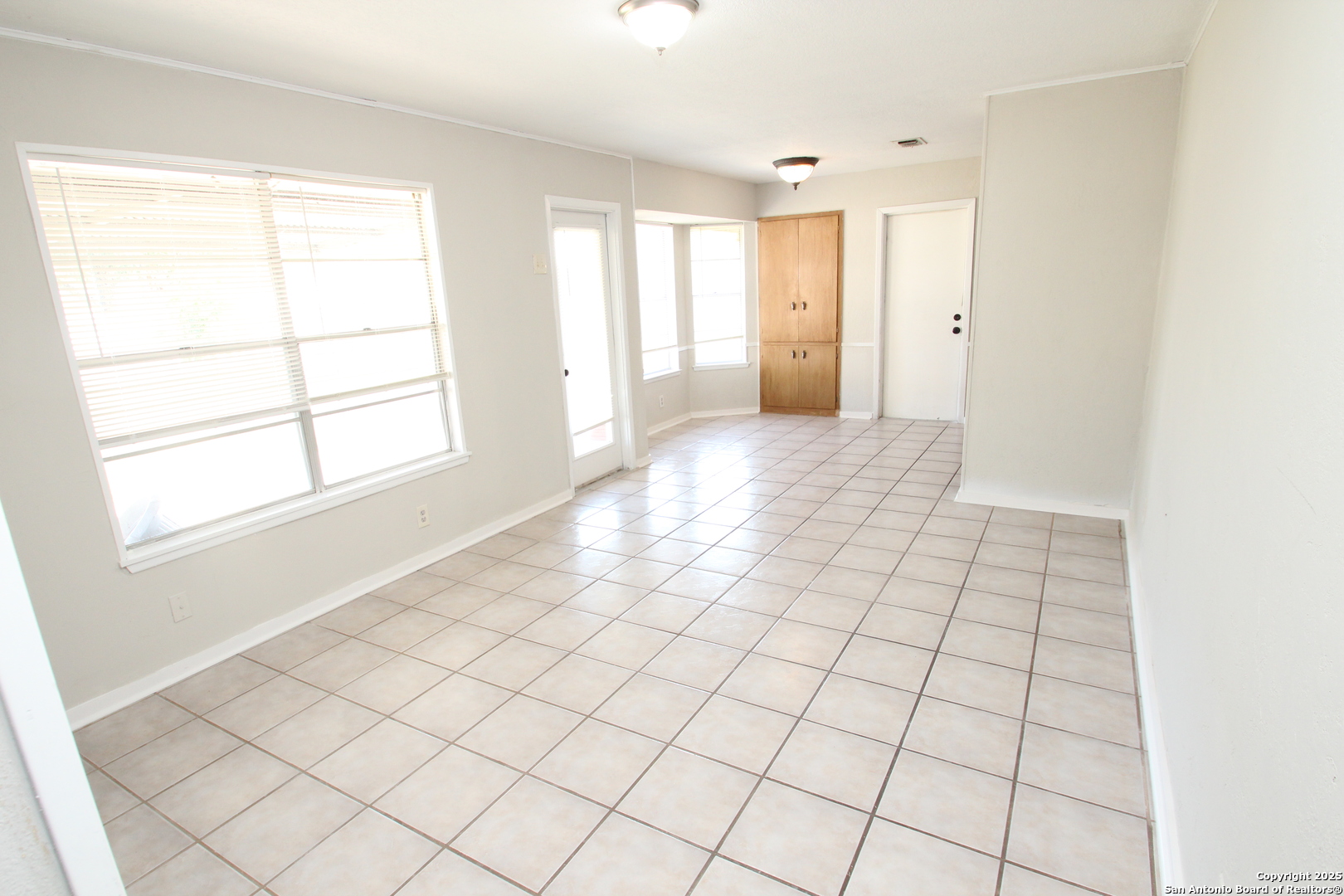310 Threadneedle Lane San Antonio TX 78227