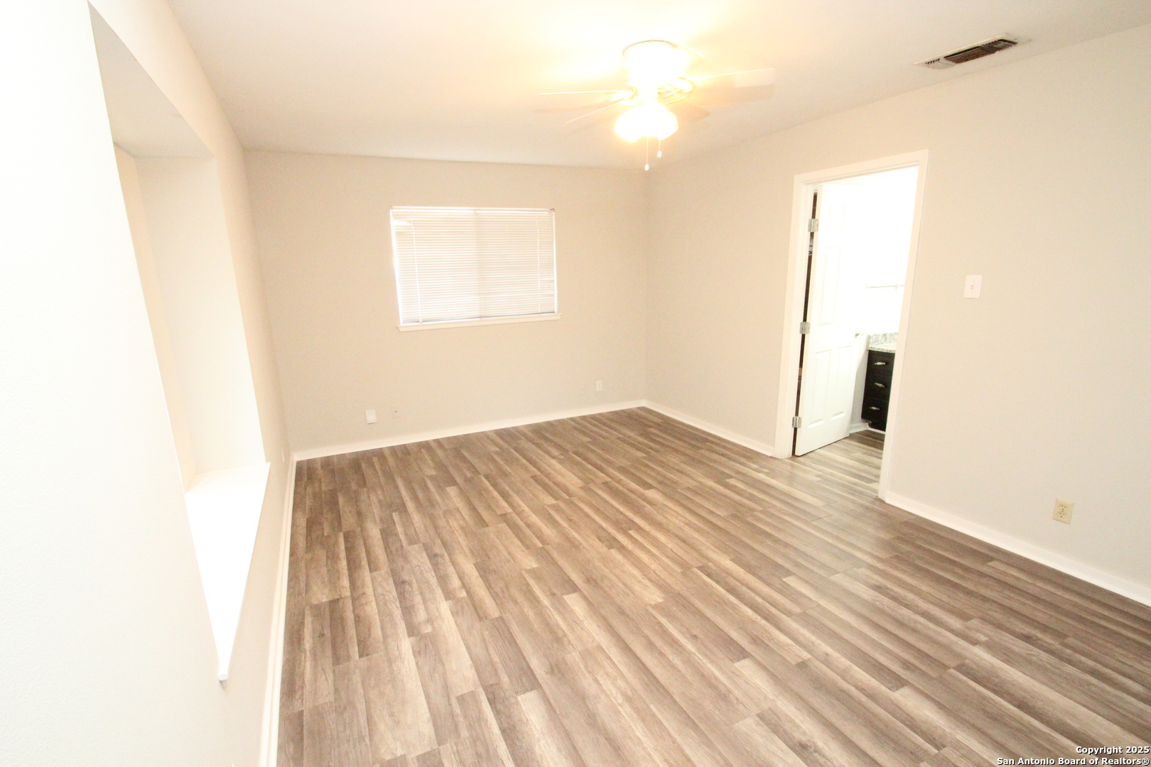 310 Threadneedle Lane San Antonio TX 78227