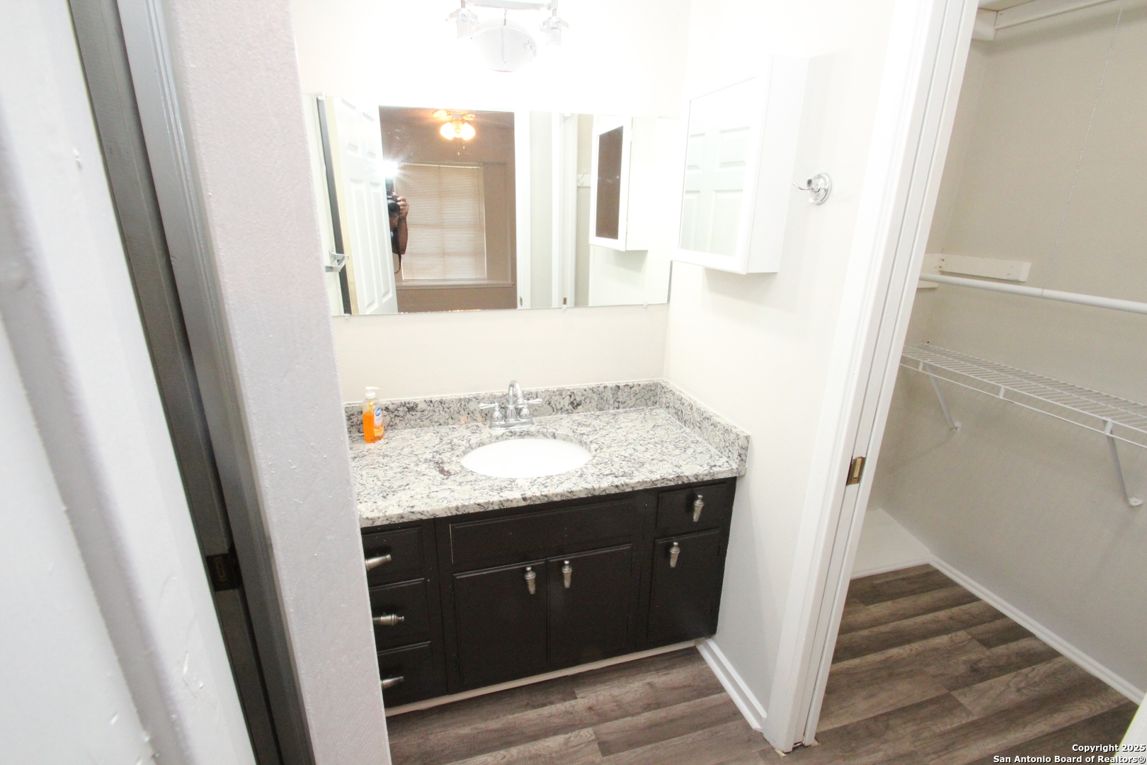 310 Threadneedle Lane San Antonio TX 78227