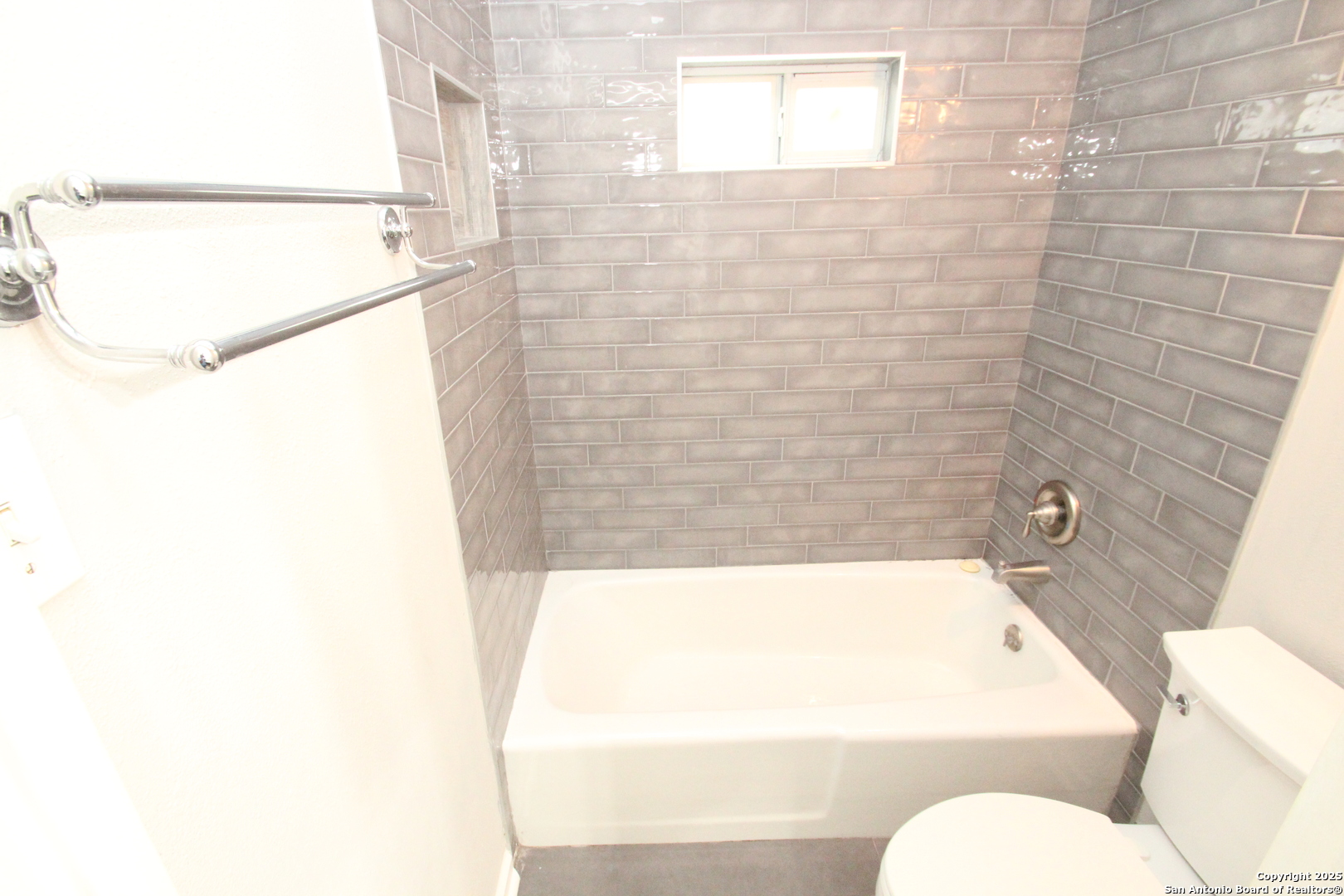 310 Threadneedle Lane San Antonio TX 78227