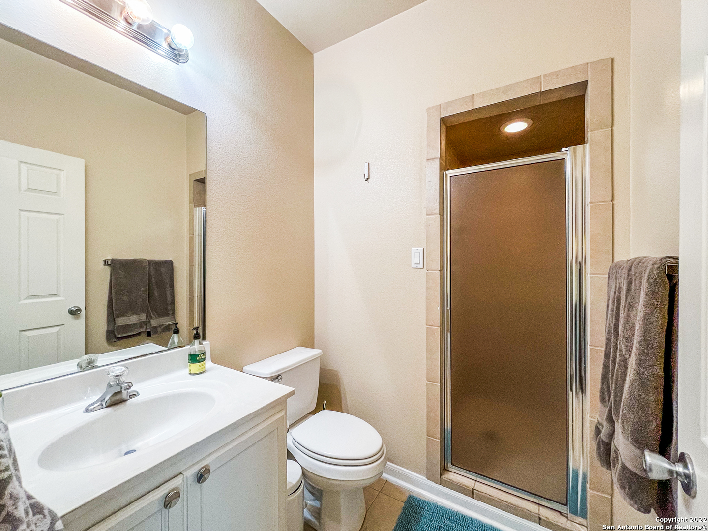 151 Chapel Hill Circle, San Antonio TX 78240