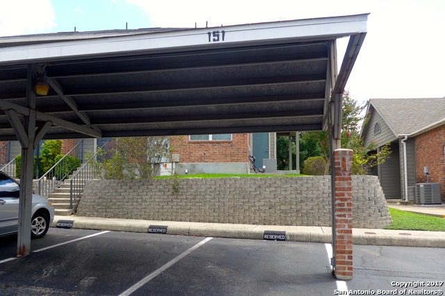 151 Chapel Hill Circle, San Antonio TX 78240