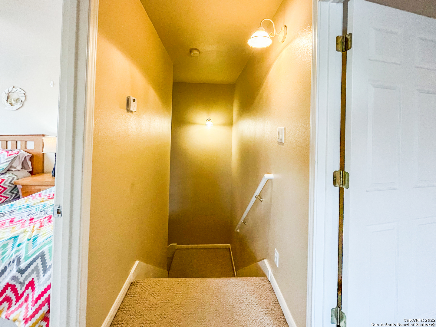 151 Chapel Hill Circle, San Antonio TX 78240