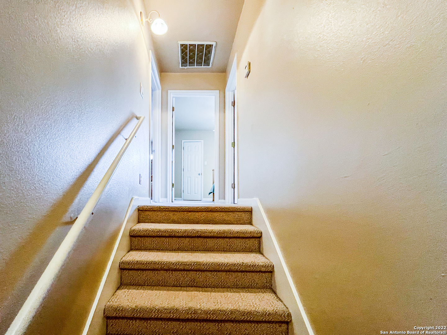 151 Chapel Hill Circle, San Antonio TX 78240