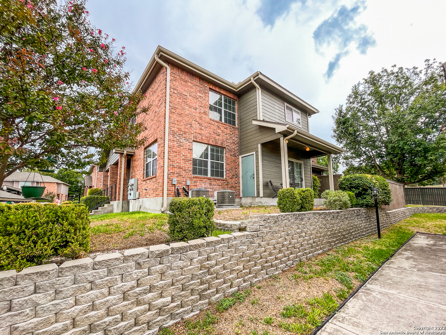 151 Chapel Hill Circle, San Antonio TX 78240