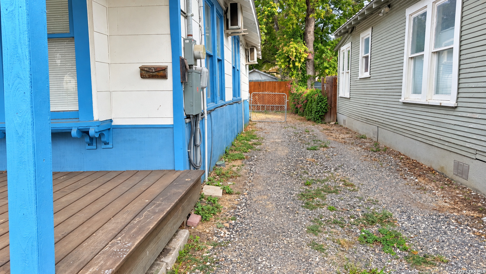 553 Barrett San Antonio TX 78225