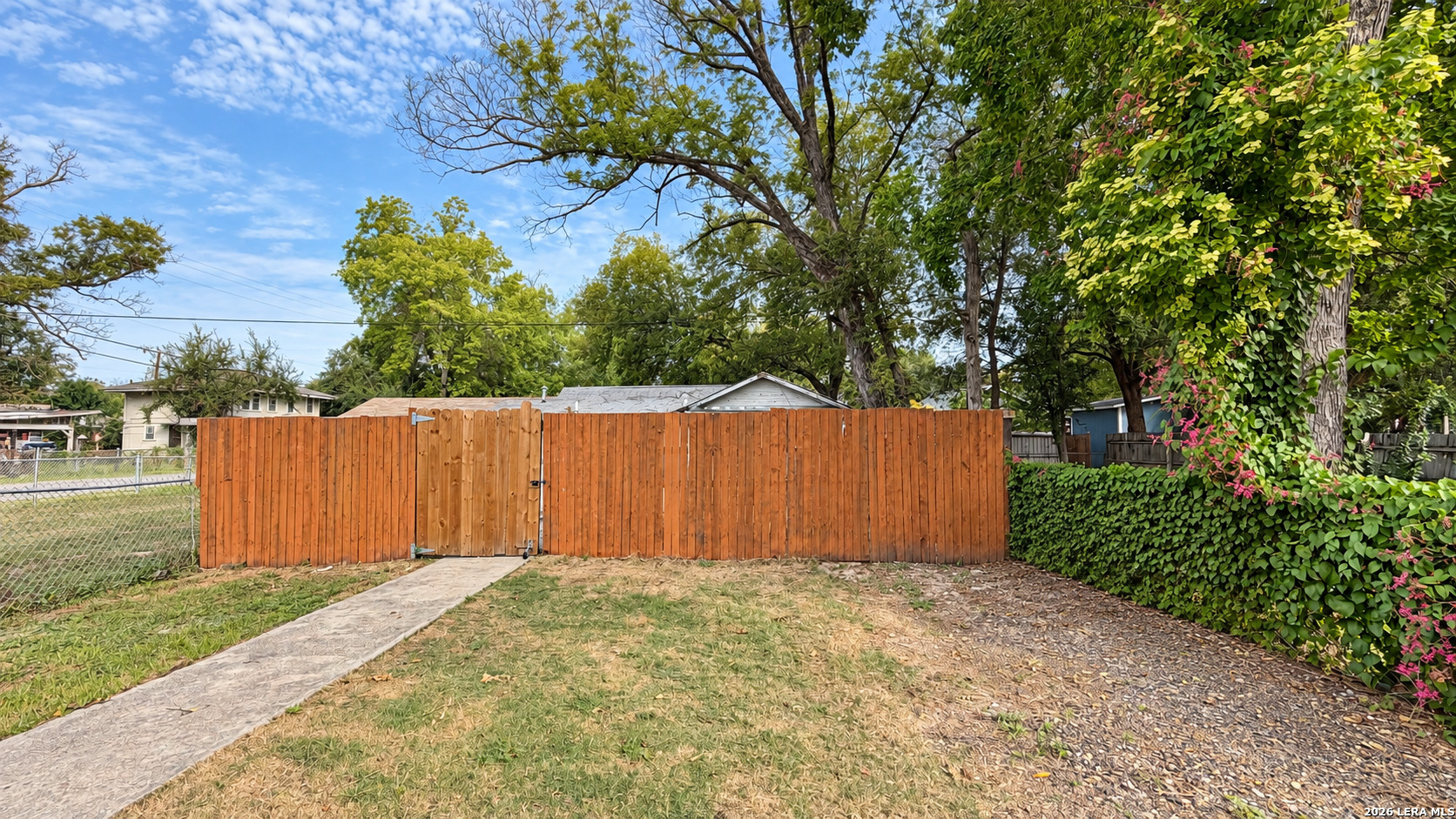 553 Barrett San Antonio TX 78225