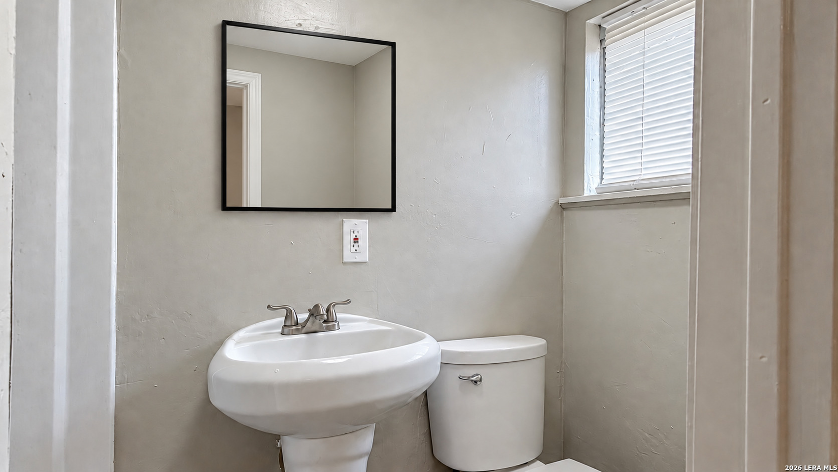 553 Barrett San Antonio TX 78225
