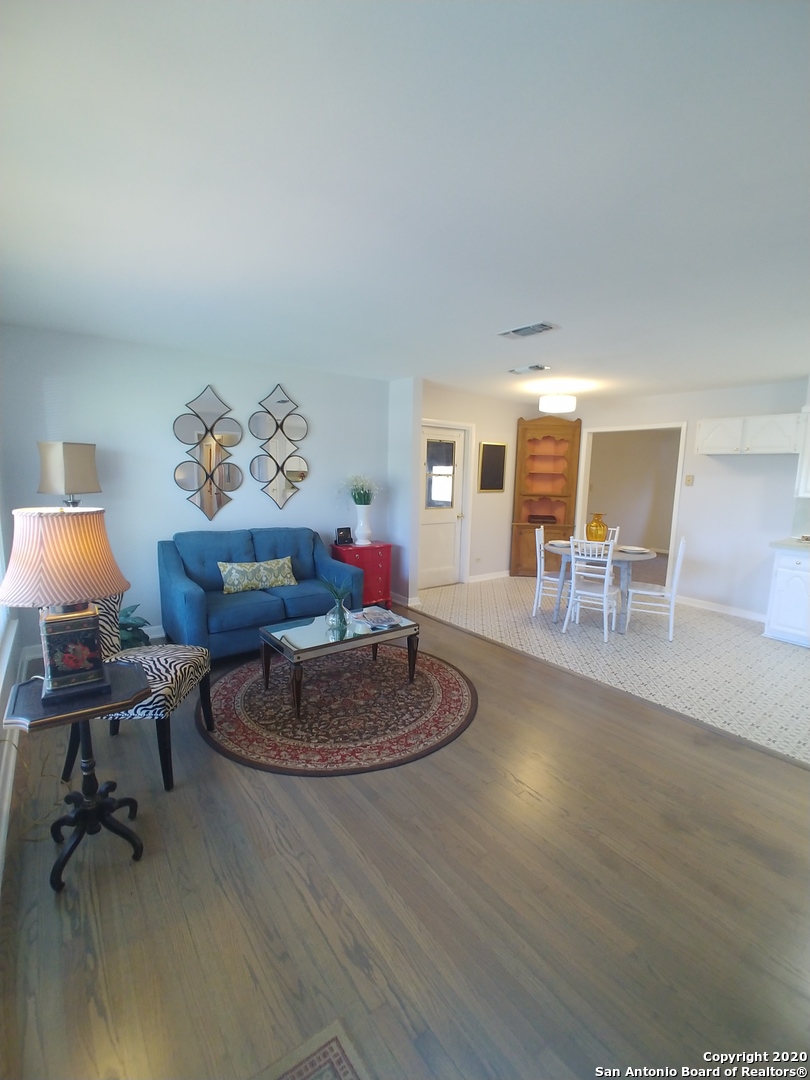 715 Edgebrook Lane San Antonio TX 78213