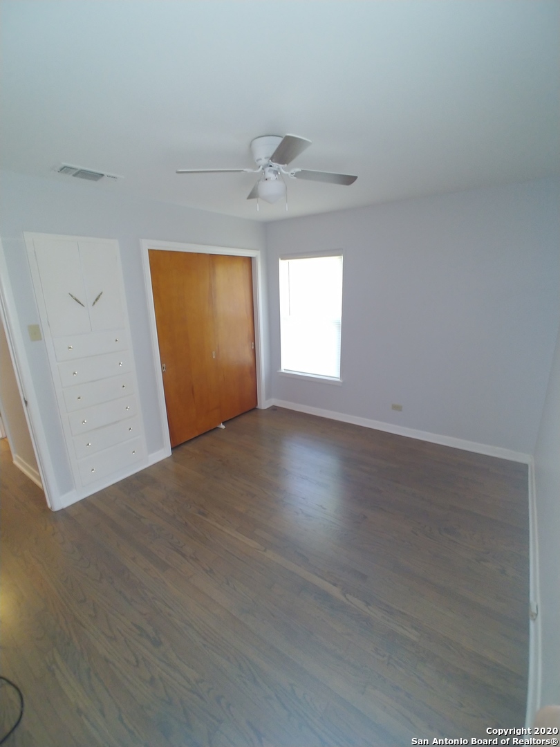 715 Edgebrook Lane San Antonio TX 78213