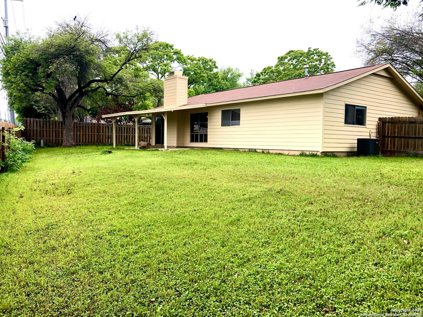 11205 Champion Oak Live Oak TX 78233
