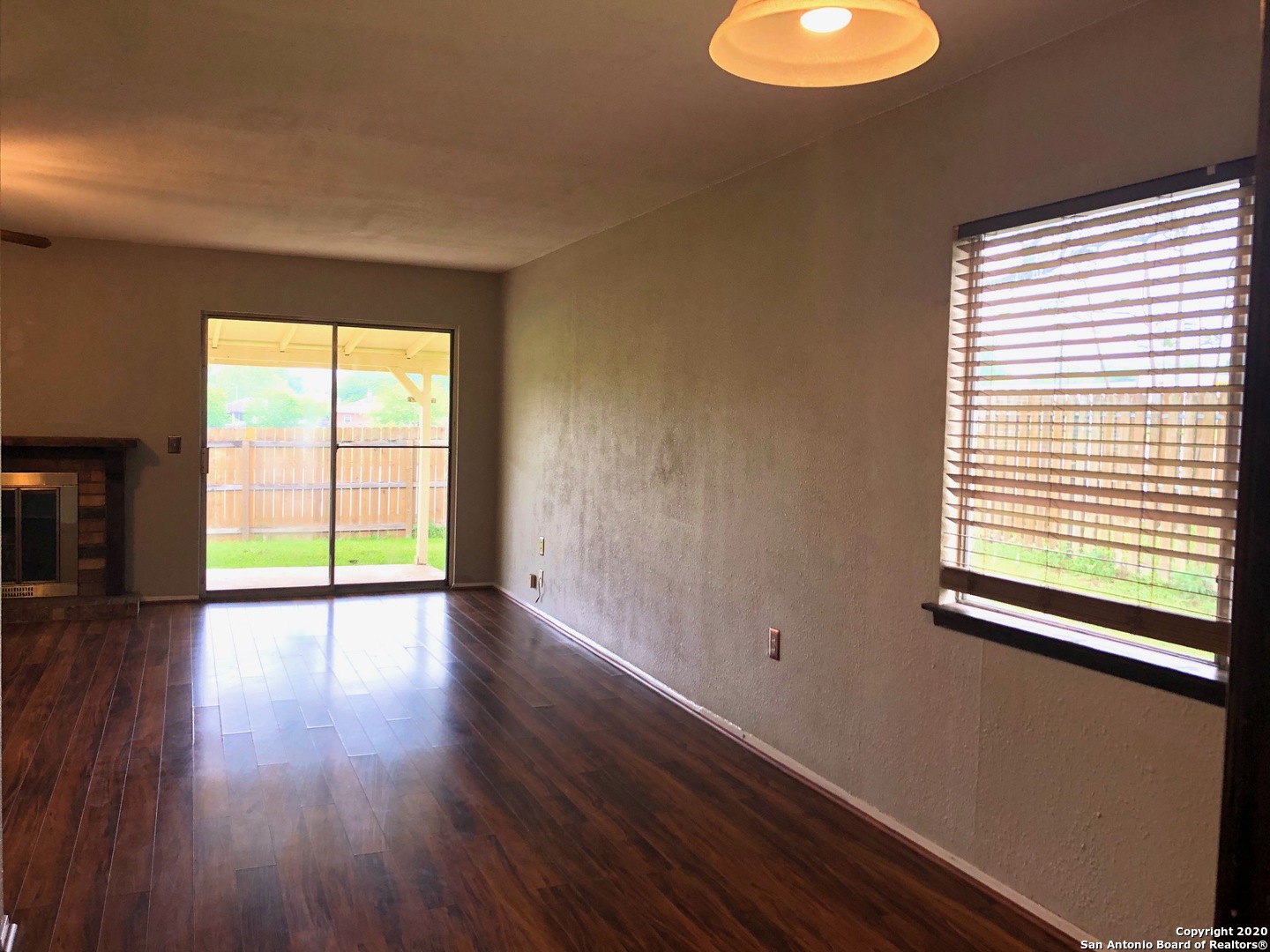 11205 Champion Oak Live Oak TX 78233