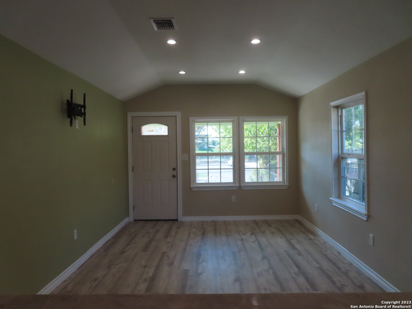 110 Alexander Road San Antonio TX 78201