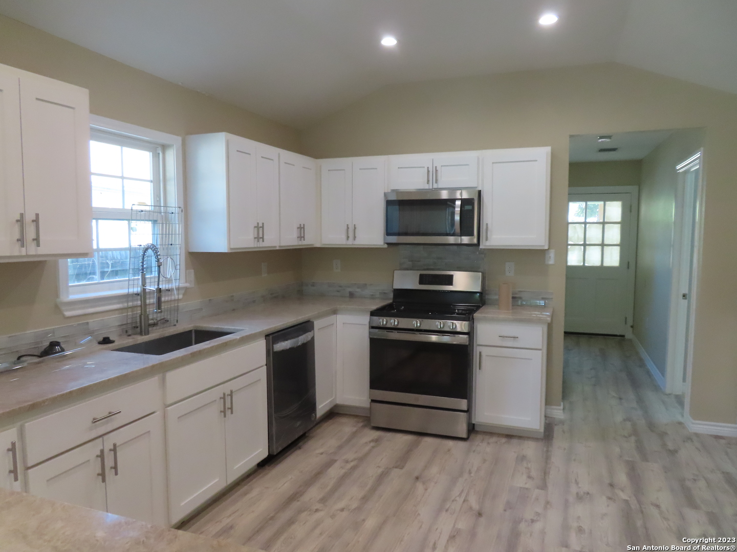 110 Alexander Road San Antonio TX 78201