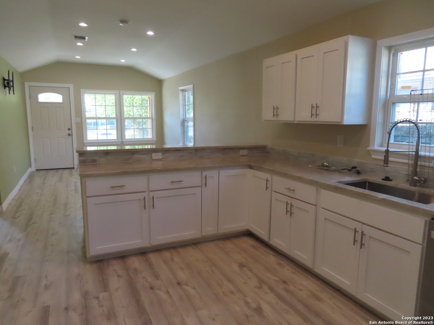 110 Alexander Road San Antonio TX 78201