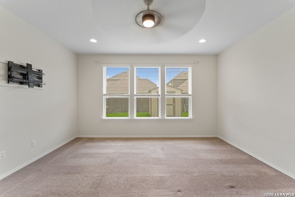 942 Blue Violet New Braunfels TX 78130