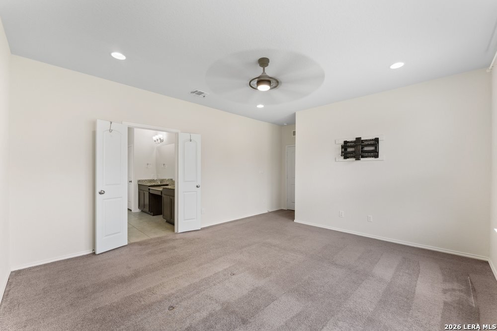 942 Blue Violet New Braunfels TX 78130