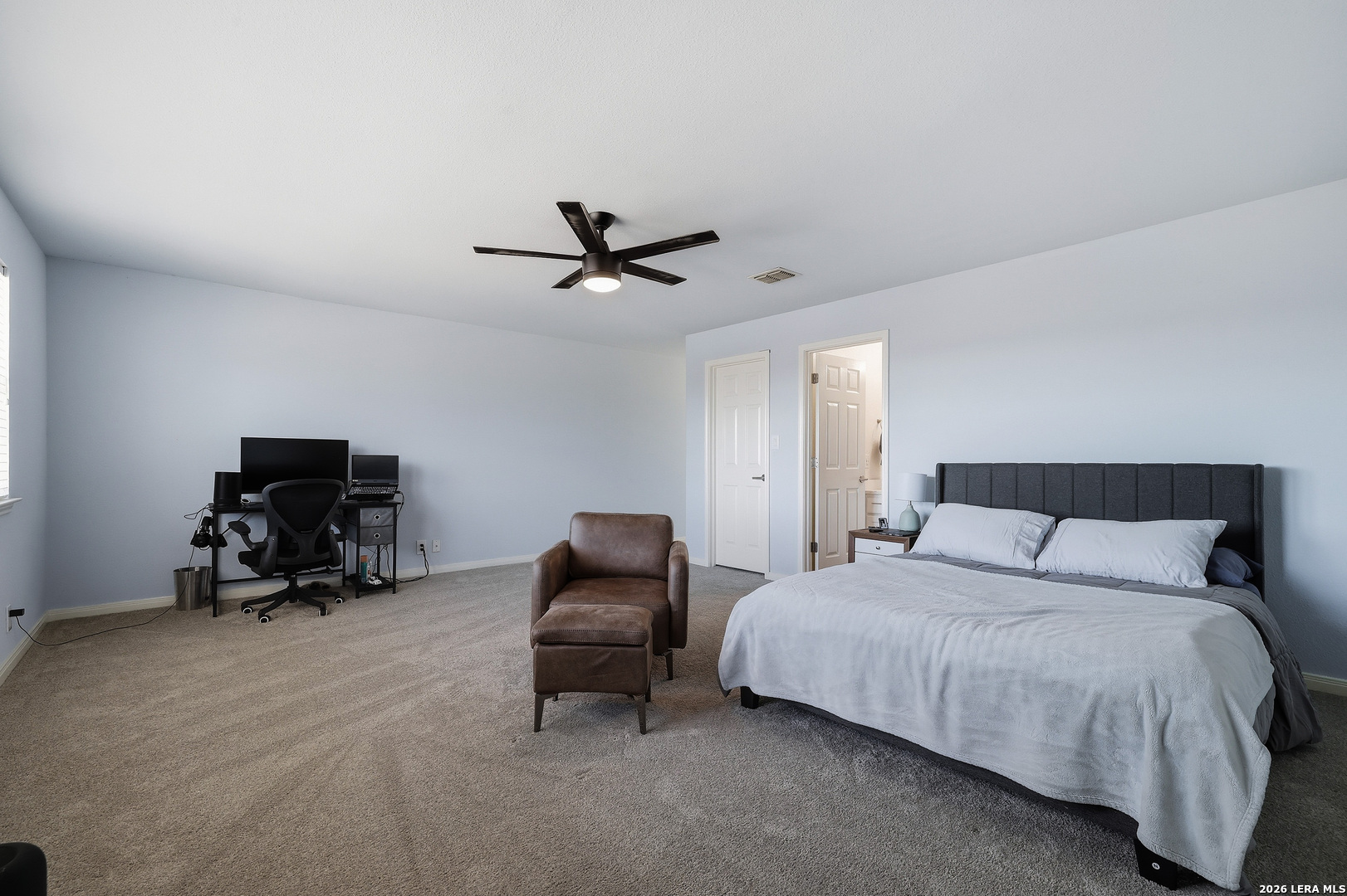 52 Greens Shade San Antonio TX 78216