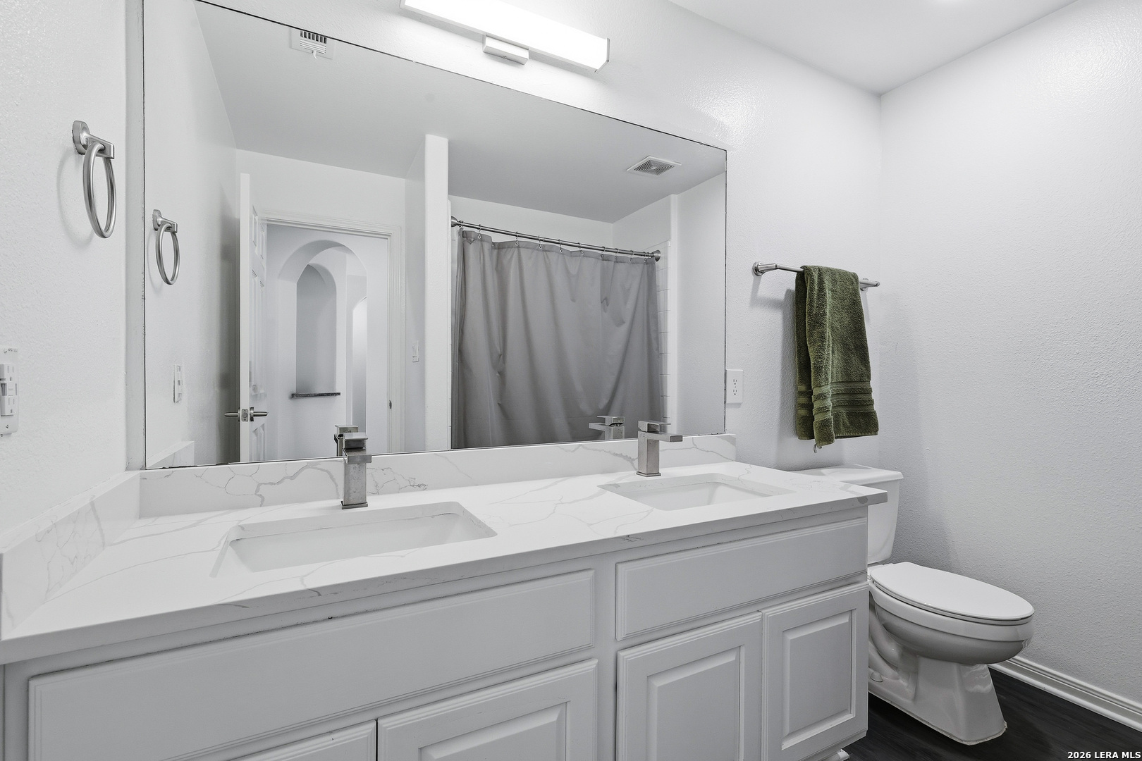 52 Greens Shade San Antonio TX 78216